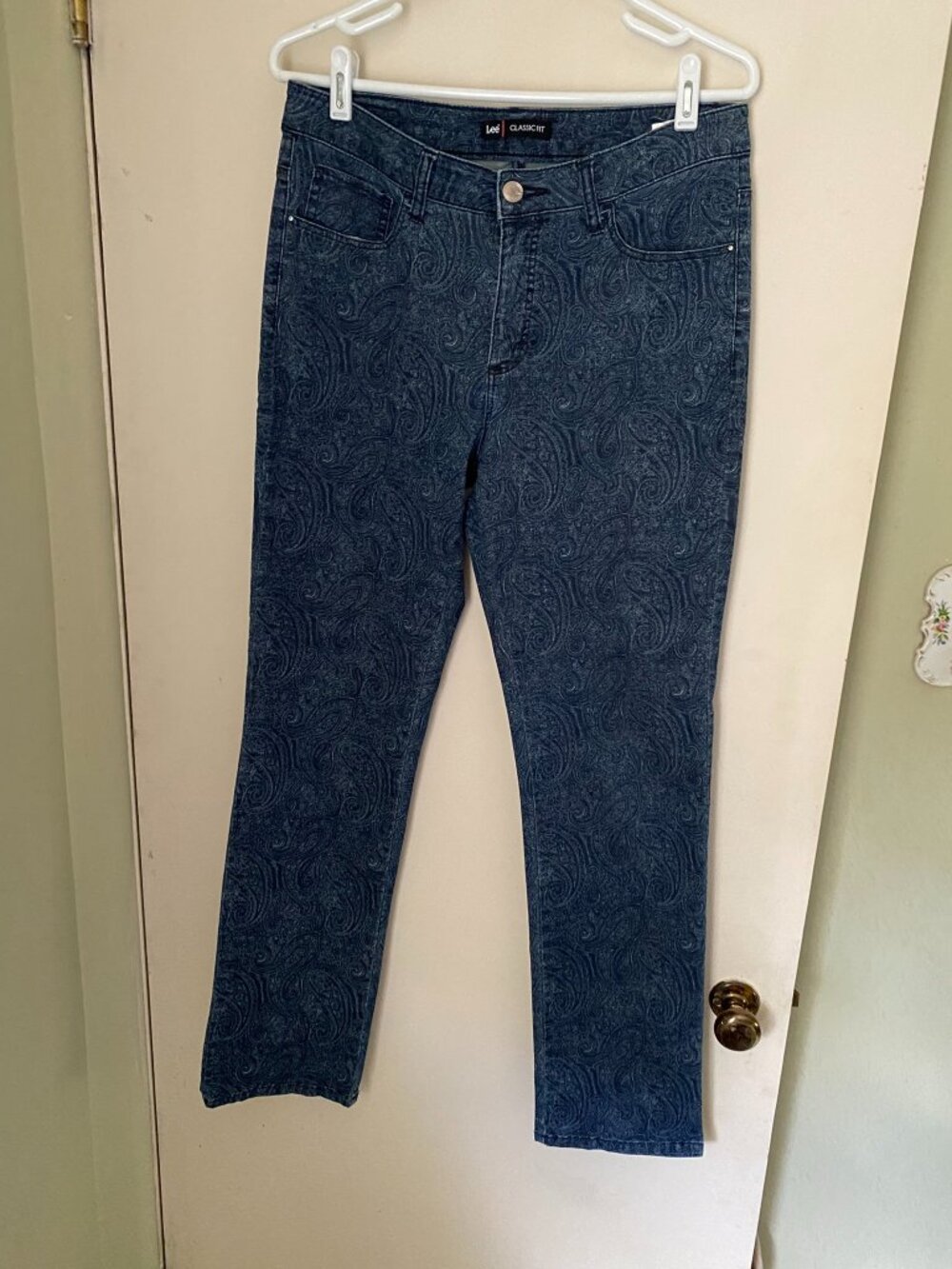 Lee Jeans Paisley Print Straight Leg Classic Fit
